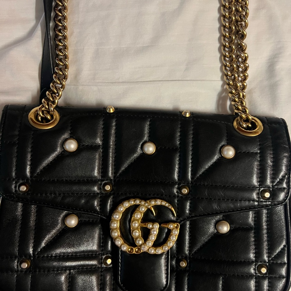 ‼️SOLD‼️Gucci GG Marmont Black Gold Quilt Crossbody Shoulder Chain MISSING PEARL